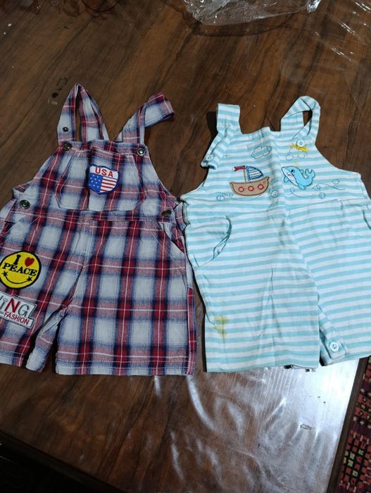 Chaqaloqlar kiyimlari