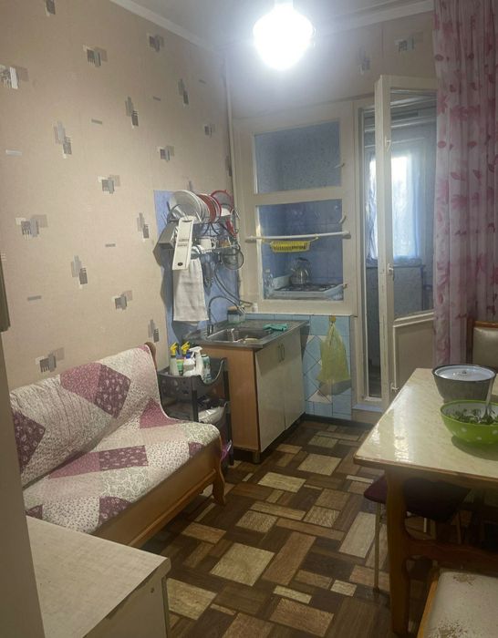 Квартира продаётся Чиланзар 15 квартал 3/4/9 все раздельно Хокимият