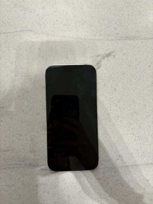 Продавам  IPhone 14 pro deep purple 128gb., пълен комплект.