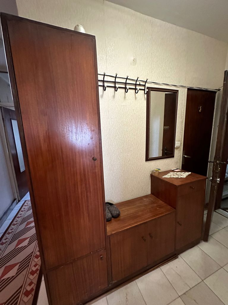 Продава се Тристаен апартамент в Стара Загора, Център - 95 кв.м за 906 €/кв.м - Снимка #6