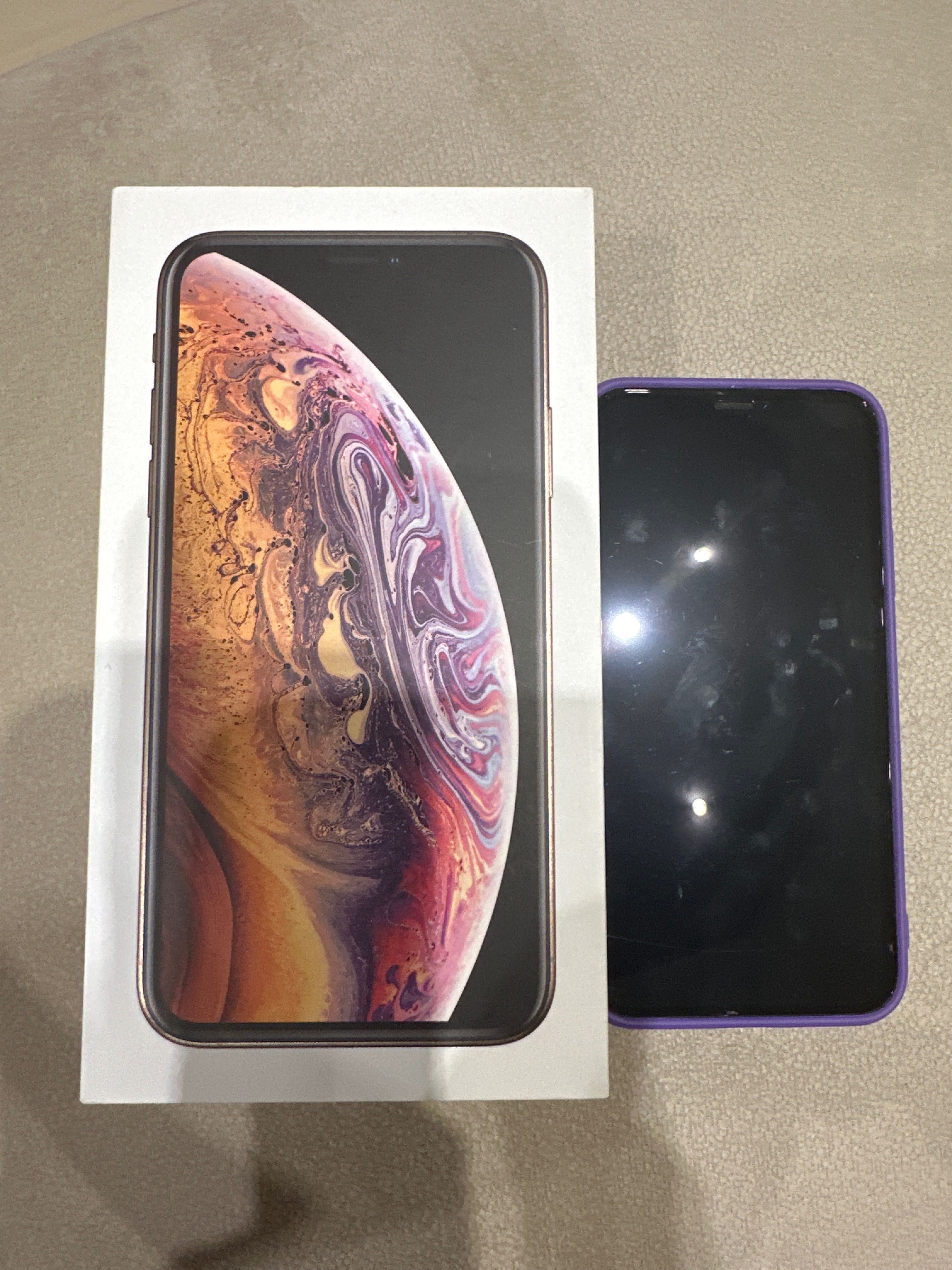iPhone XS без забележки