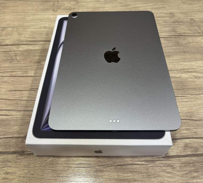 Prodam Ipad Air 11 M3 256GB wi-fi