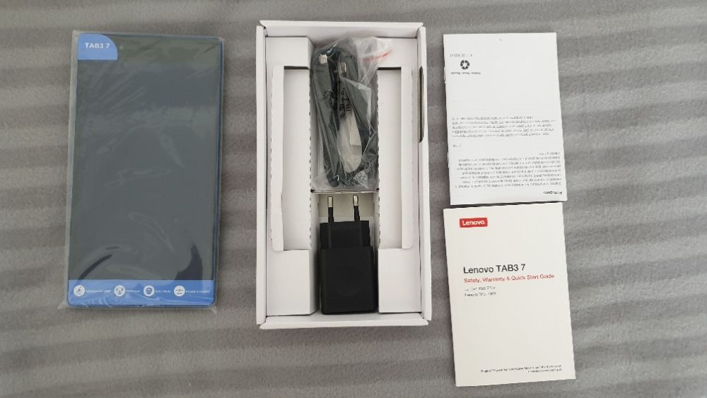 Vand Tableta Lenovo Tab 3 730X - Wi-Fi, Bluetooth, 4G, GPS