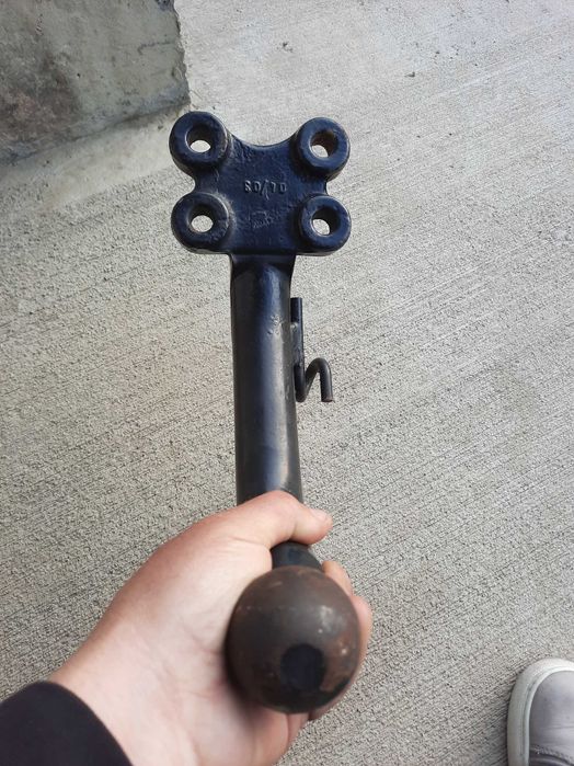 Vând Cârlig remorcare