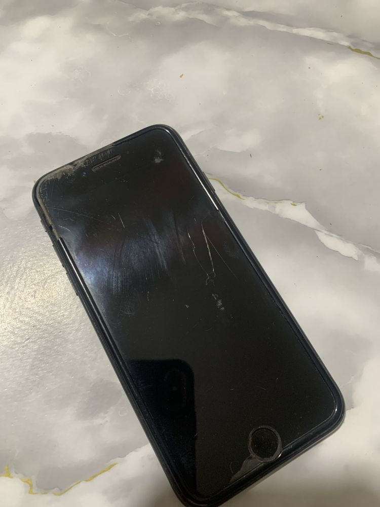 Продам iPone 6 +