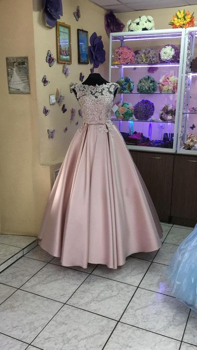 Продам вечернее платье