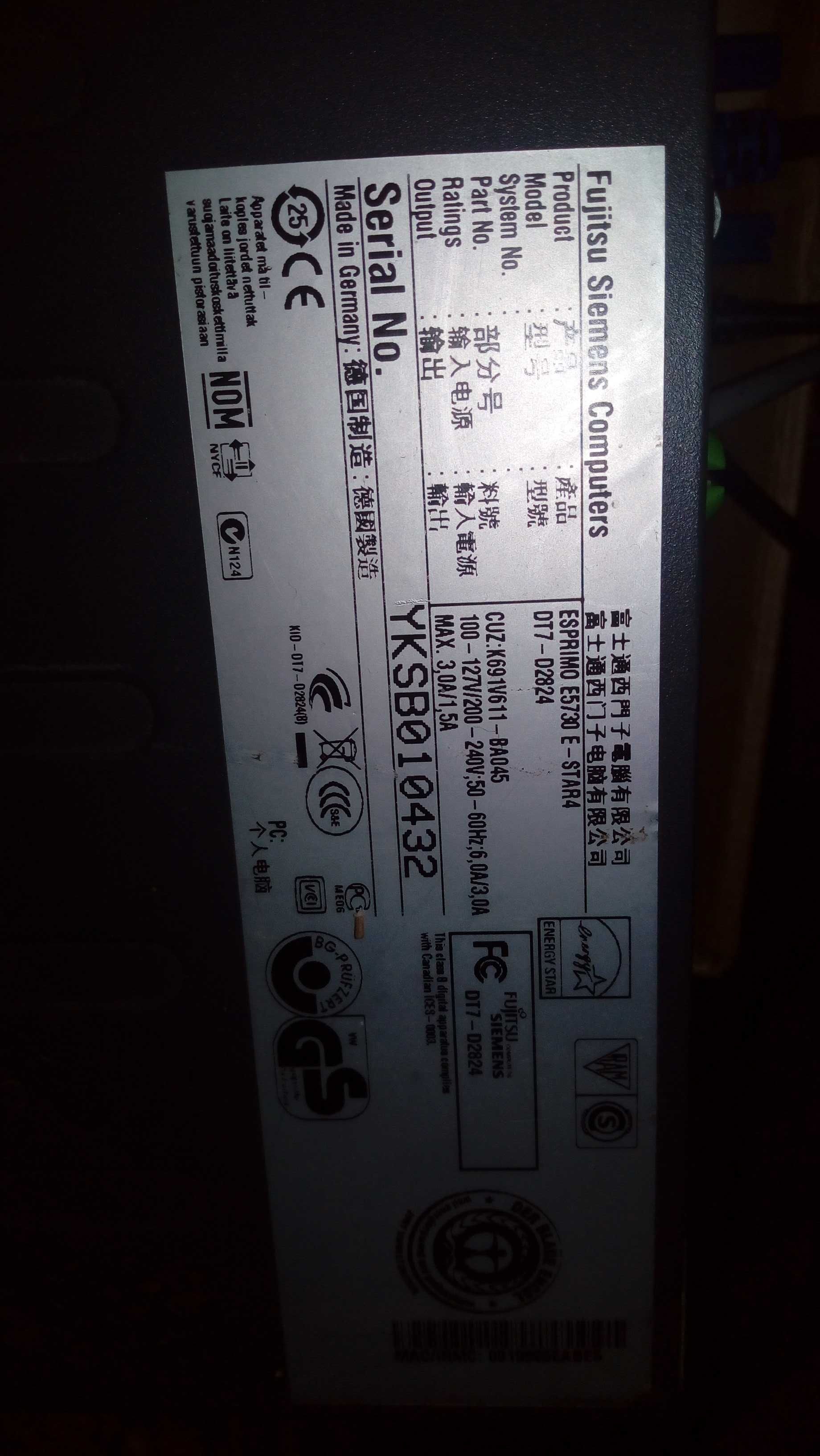 Calculator Fujitsu Siemens Core 2 Duo E8500 Esprimo E5730 E-Star4