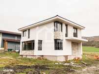 Casa individuală cu 5 camere, 140mp, Teren 700mp, comuna Apahida
