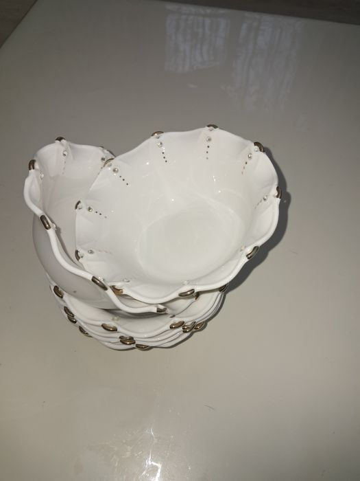 Конфетницы ,салатницы 6 шт