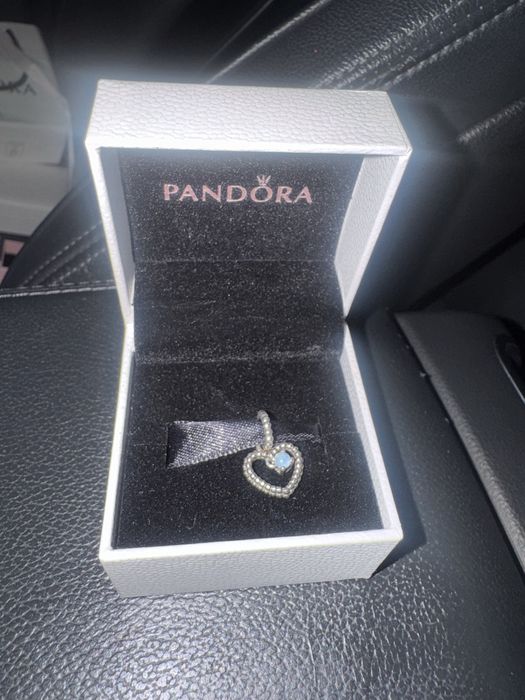 Pandora гривна с 5 талисмана