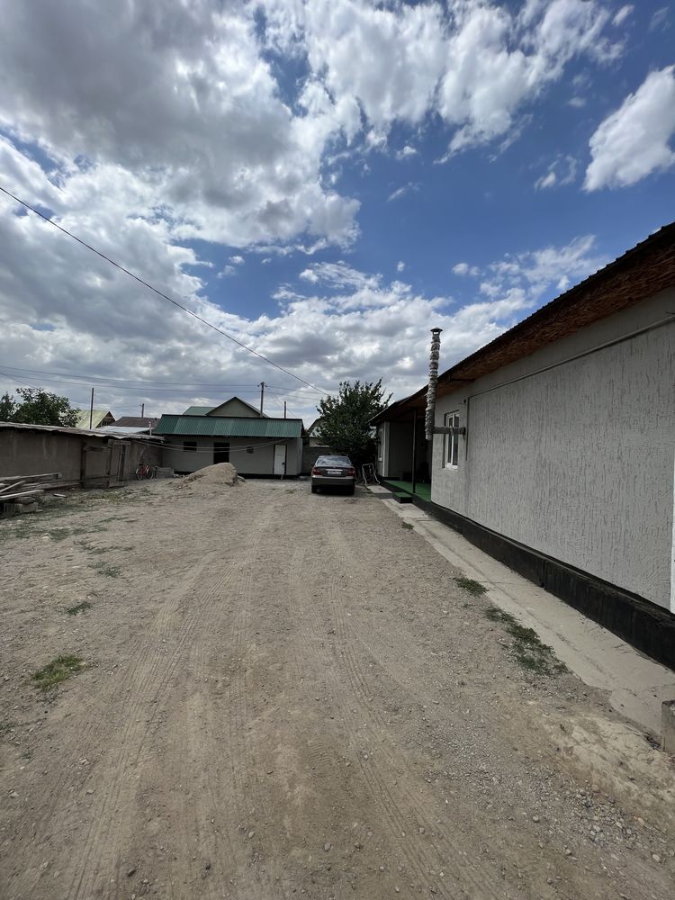 Тез арада уй сатылады