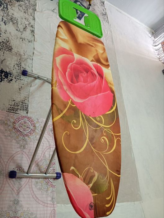 Продам гладильную доску.