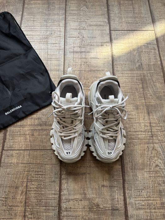 Balenciaga Track