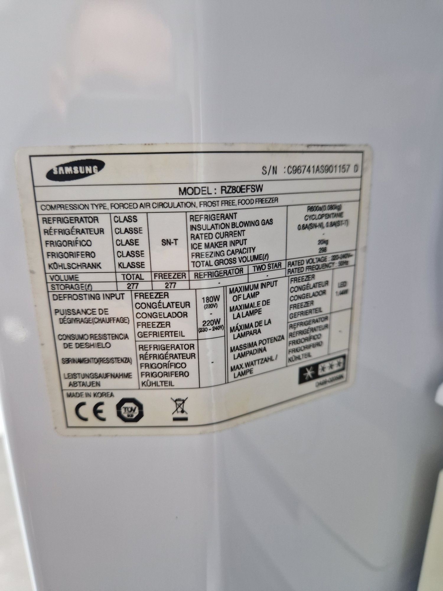 Фризер Samsung A++ No frost 277 литра