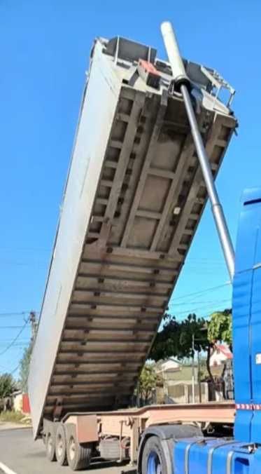 Benă cereale 57 MC, cilindru basculare, picioare bune .