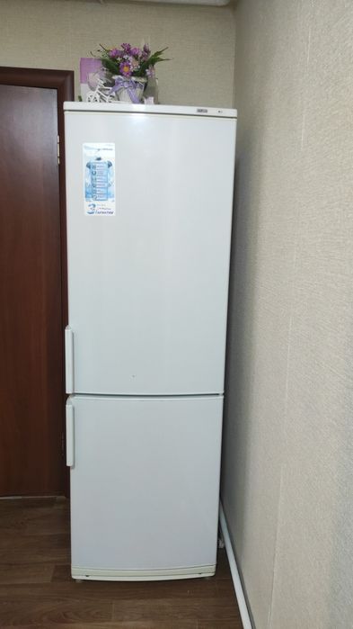 Холодильник Атлант (б/у)