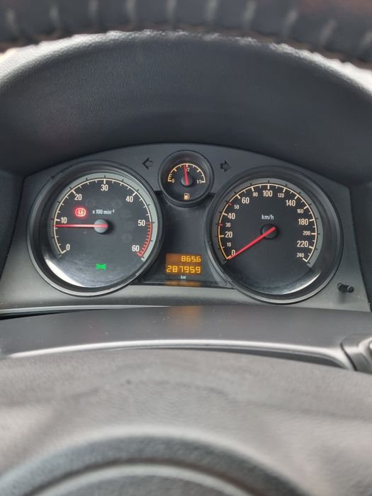 Opel Astra H 1.7 cdti Hatchback