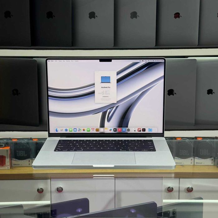 Macbook Pro 16 M3 Pro