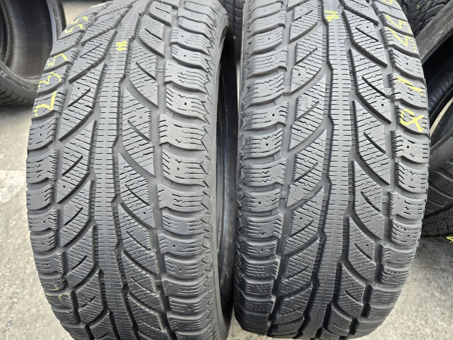 Anvelope iarna 235 55 18