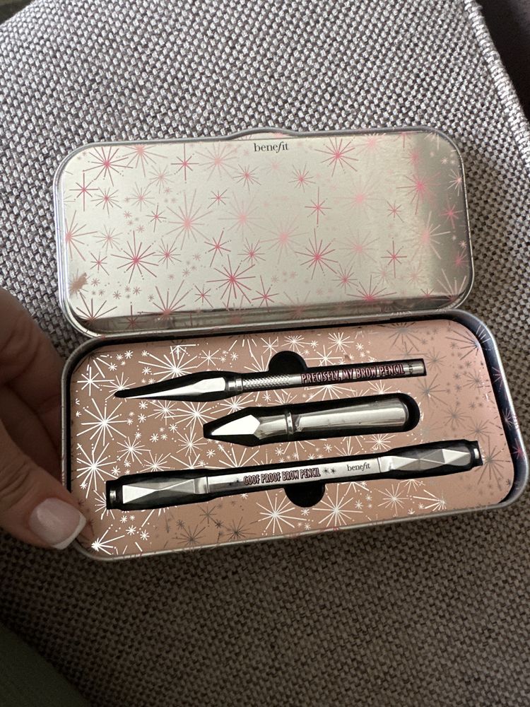 Benefit The Great Brow Basics комплект за оформяне на вежди