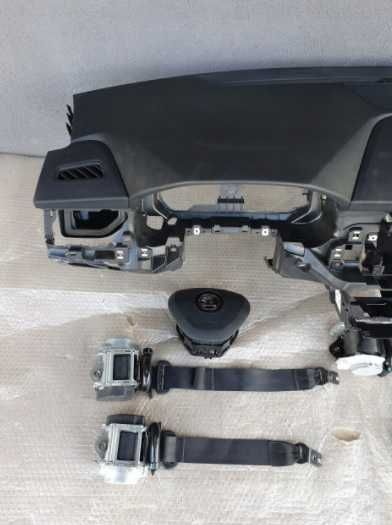Skoda Scala kit airbag volan pasager plansa de bord set centuri