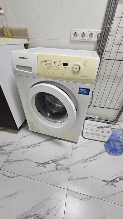 Продам стиральную машинку