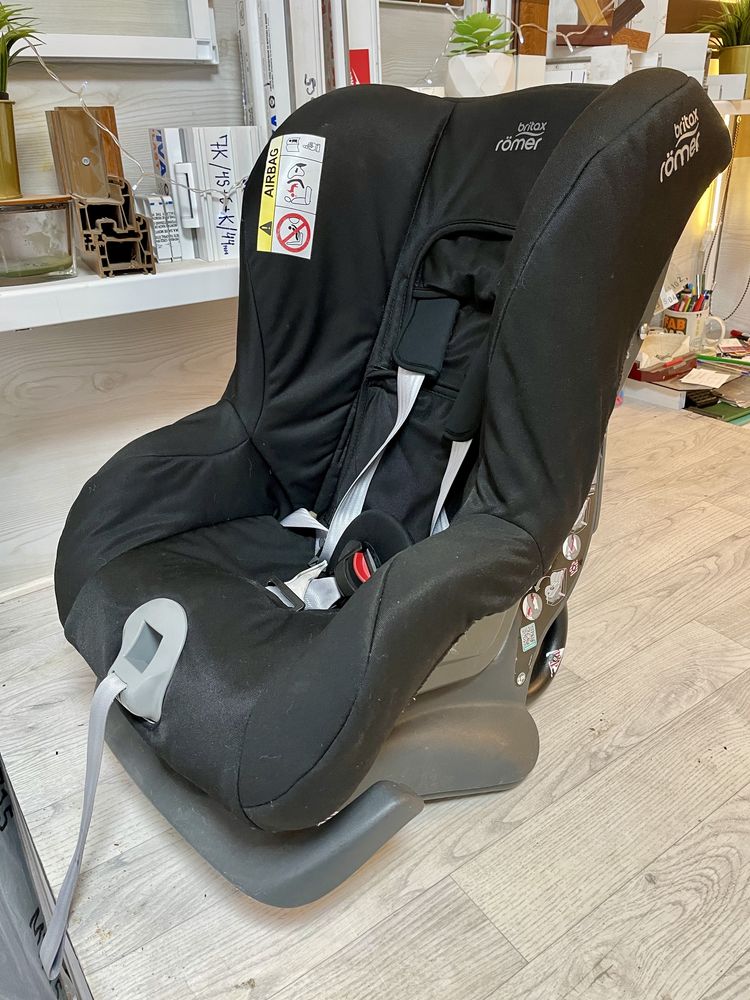 Столче Britax First Class Plus 0-18кг