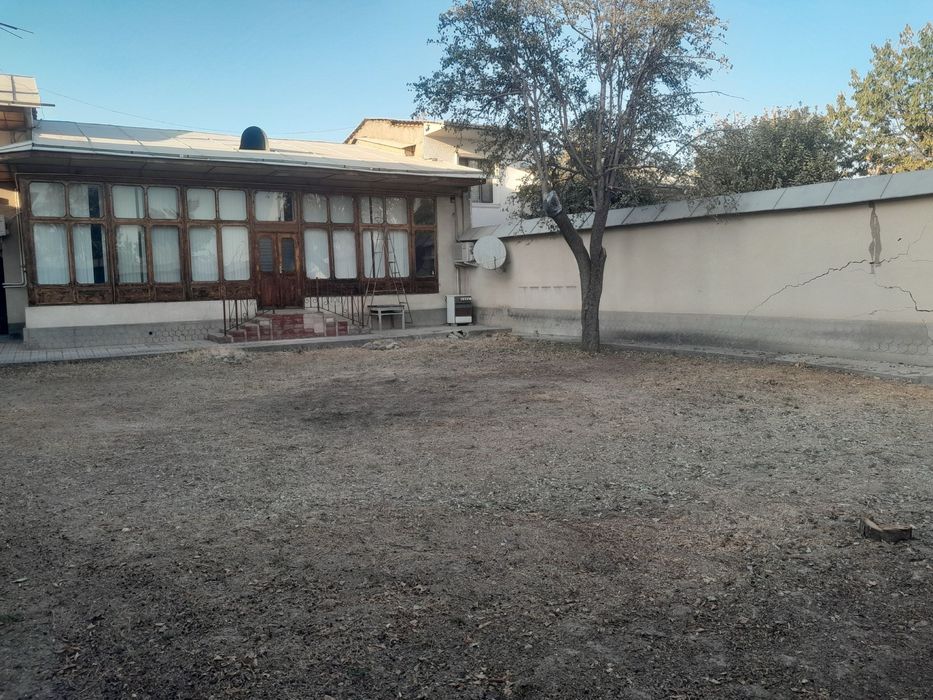 Аренда на короткий срок 3 комнатного участка 6 сот Лабзак/Сазанчик