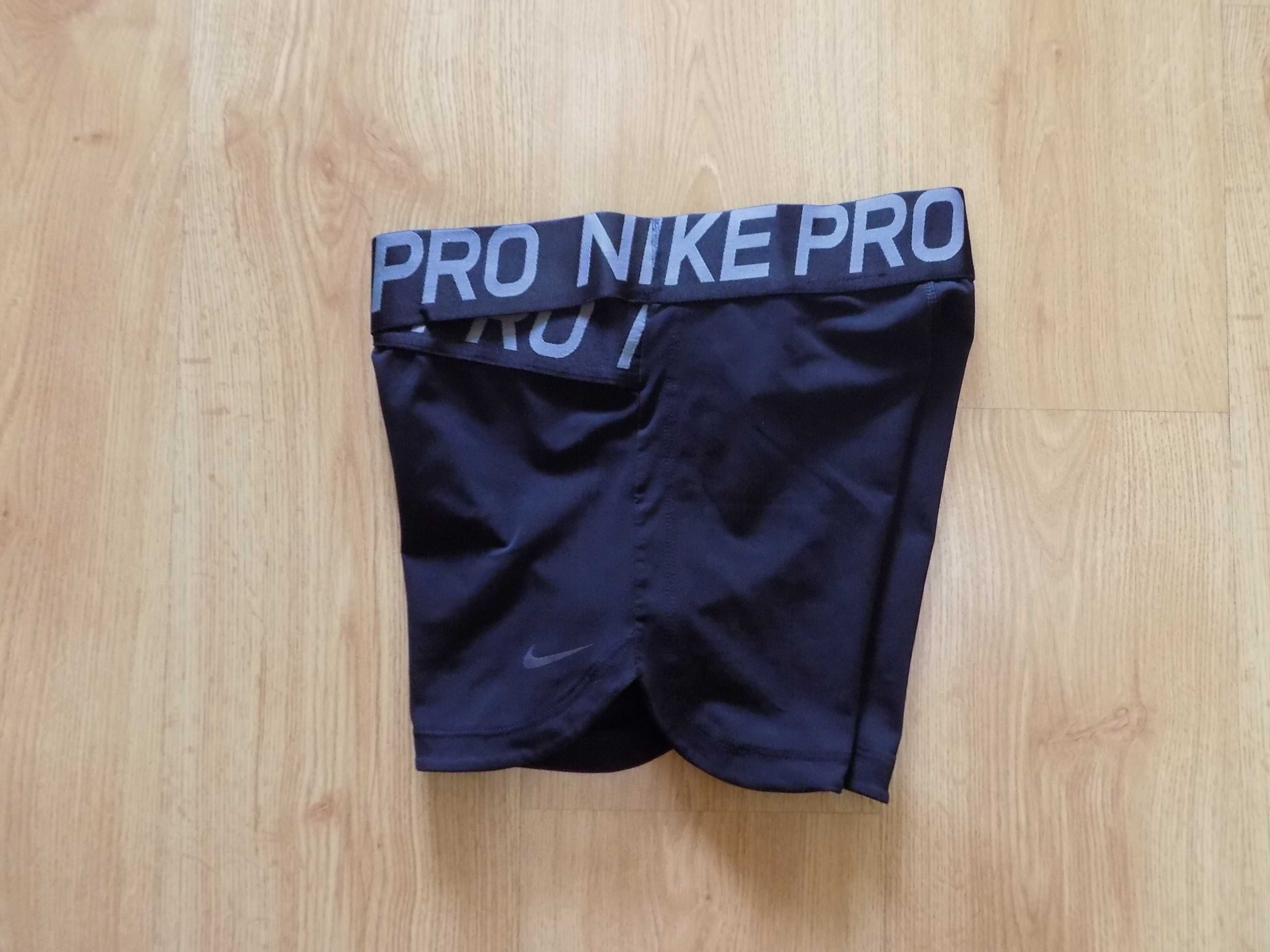 клин nike pro шорти къси панталони екип оригинал дамски спорт крос M/S