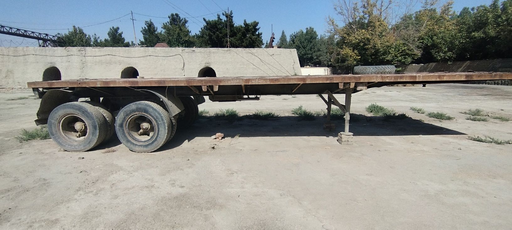 Полуприцеп 8.30 м
