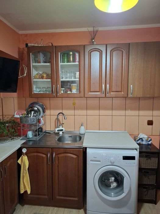 Цялостно кухненско обзавеждане