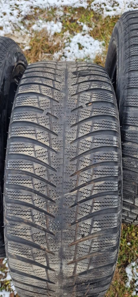 Anvelope 215/60/16 bridgestone