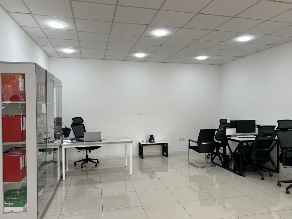 Арендага 240 кв бино берилади, Новза метро, 1 линия, проходимость зор