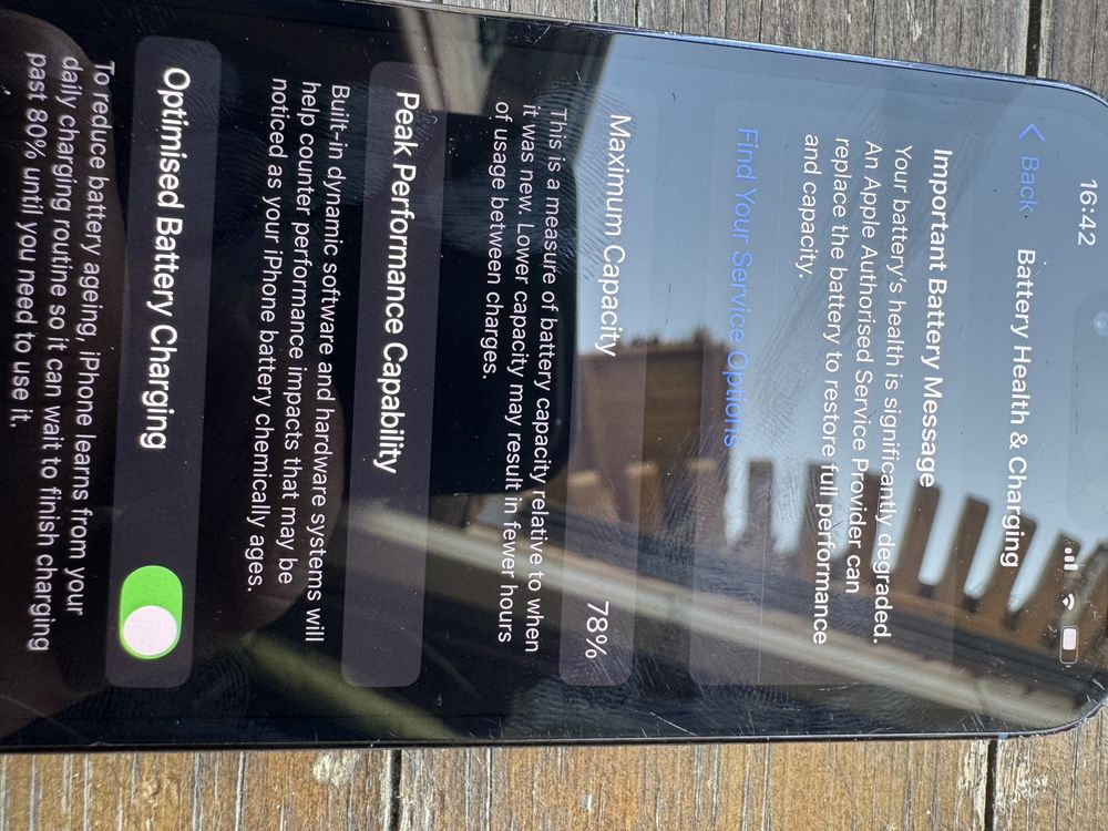 Продавам iPhone 13 Pro – джиесем с минало и характер