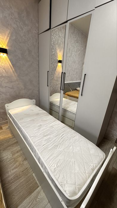 Детская кроватка с ортопедтческим матрасом с кокосовой подложкой