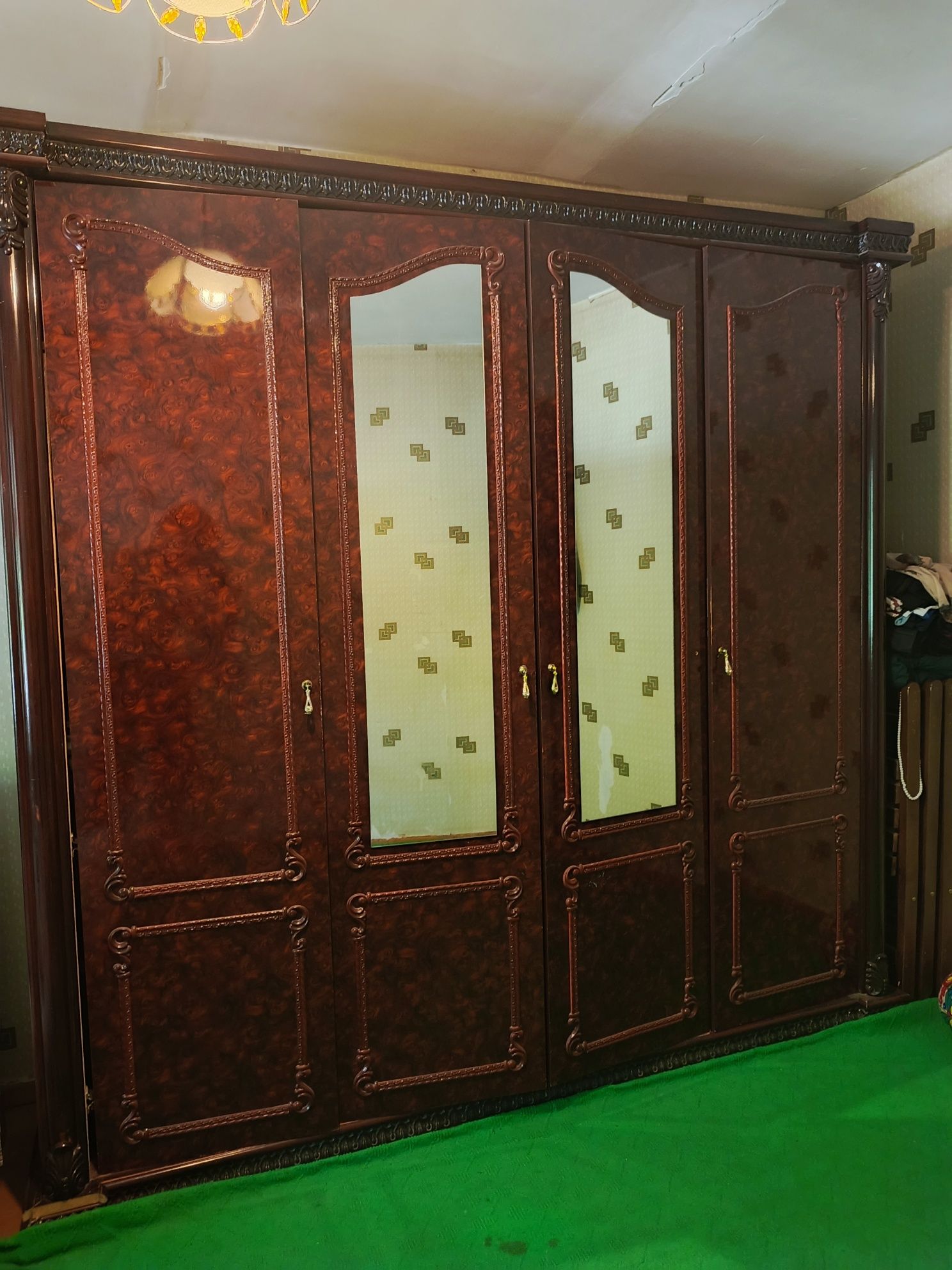 Kotta hajimdagi shkaf