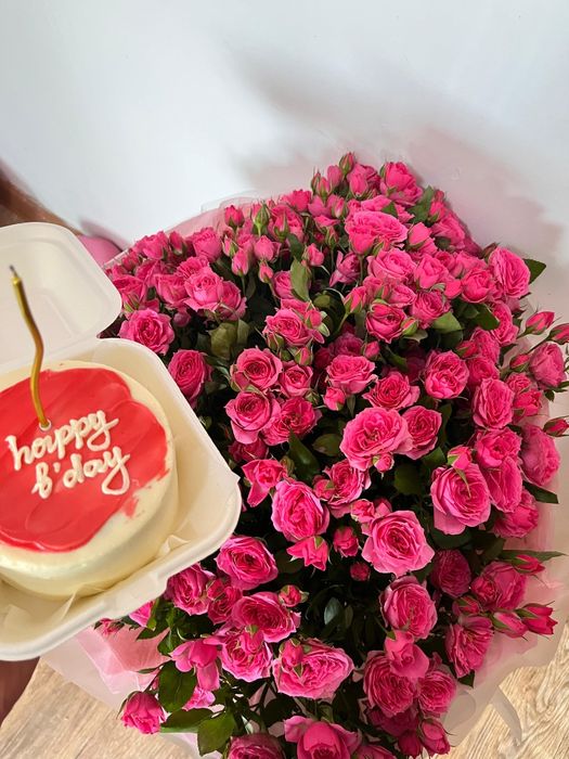 Продаю вот эти цветы