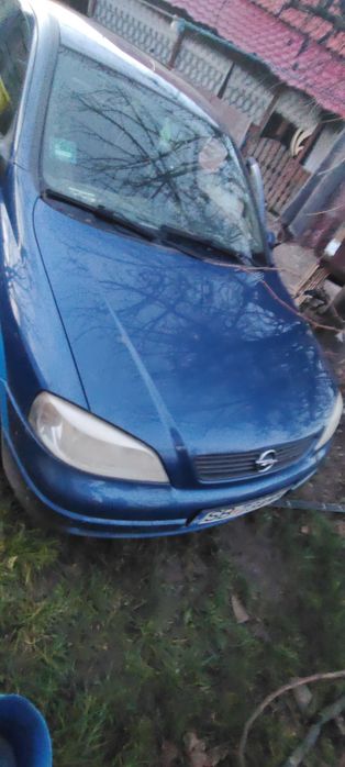 Vând Opel Astra .