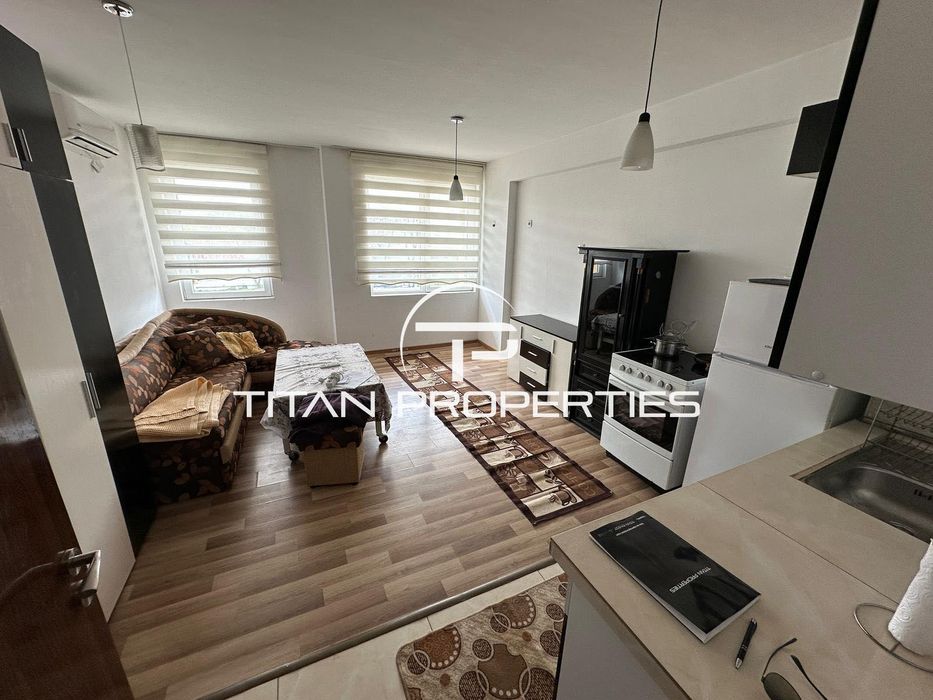 Дава се под наем Двустаен апартамент в Бургас, Възраждане - 60 кв.м за 382.5 € - Снимка #1