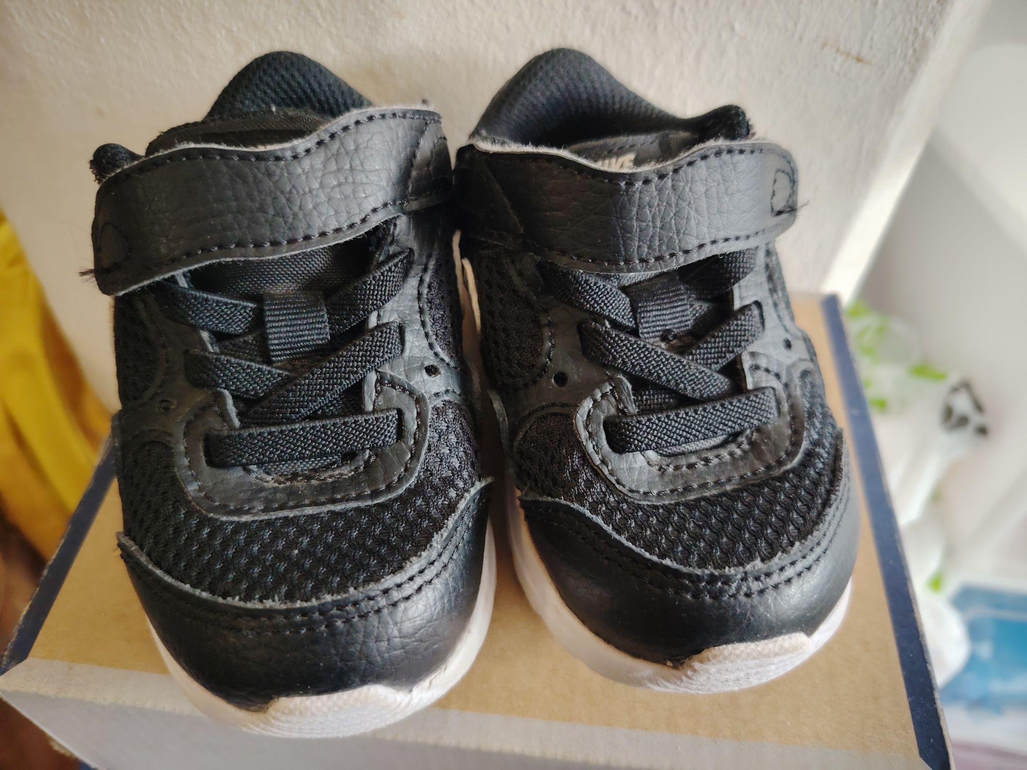 Nike air детски маратонки 19,5 номер