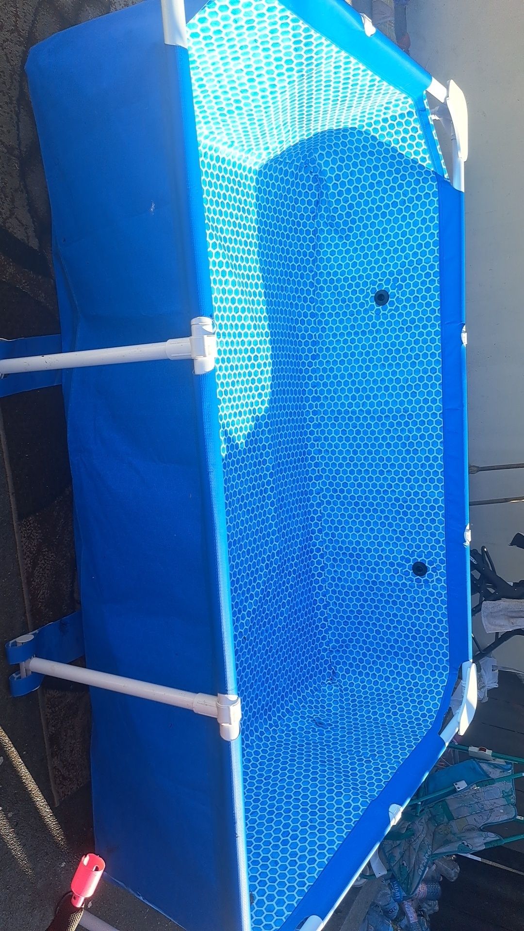 vând sau schimb  piscină noua folosită doar 2 ori