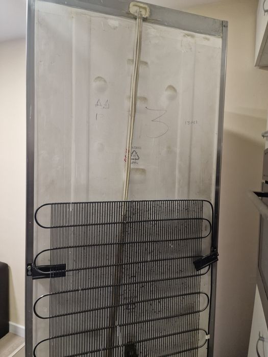 Хладилник с фризер AEG