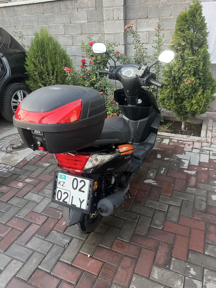 Мопед М8 150 …………