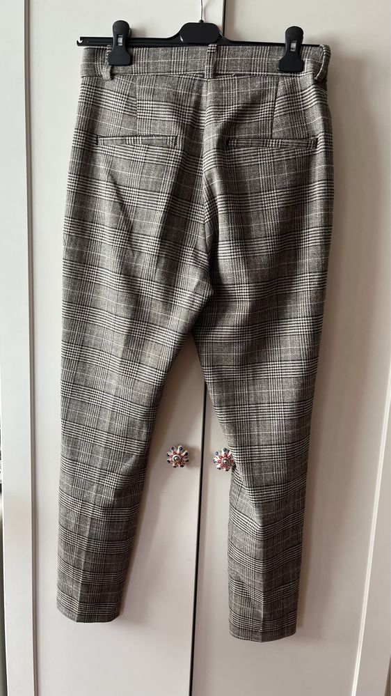Кариран Дамски Панталон H&M тип Slacks размер 40