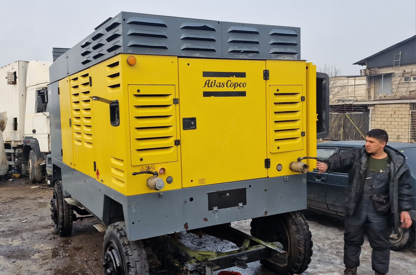 Компрессор воздушный Atlas Copco XAHS 447 15 атм 27 м³/мин