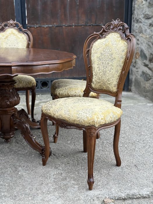 Masa extensibila cu 5 scaune