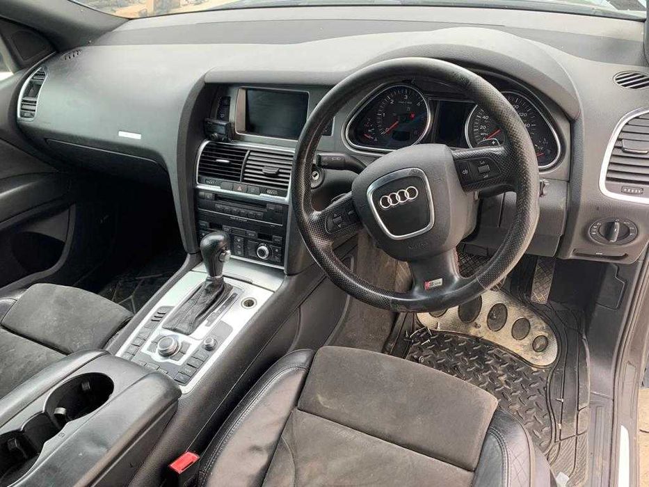 Dezmembrez audi q7 3.0 s linne/interior s liine q7/fata completa q7