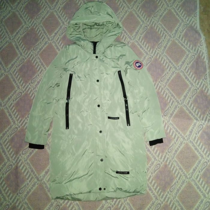 Зимняя женская оригинальная куртка Canada Goose