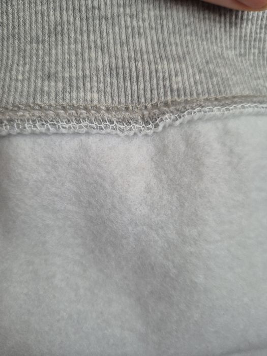 Essentials сив екип