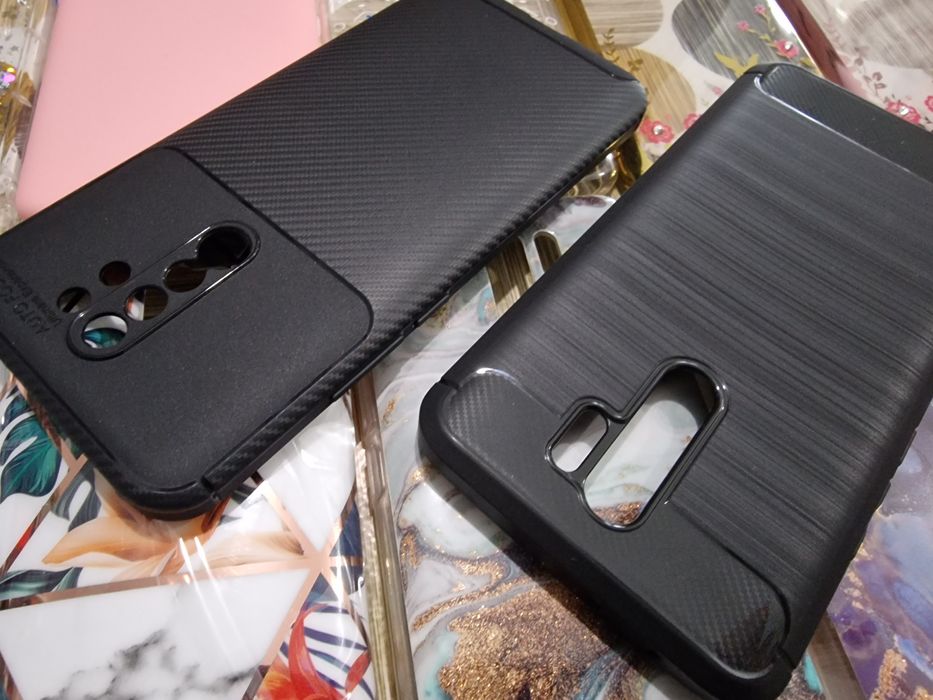 Xiaomi Redmi 9 гърбове